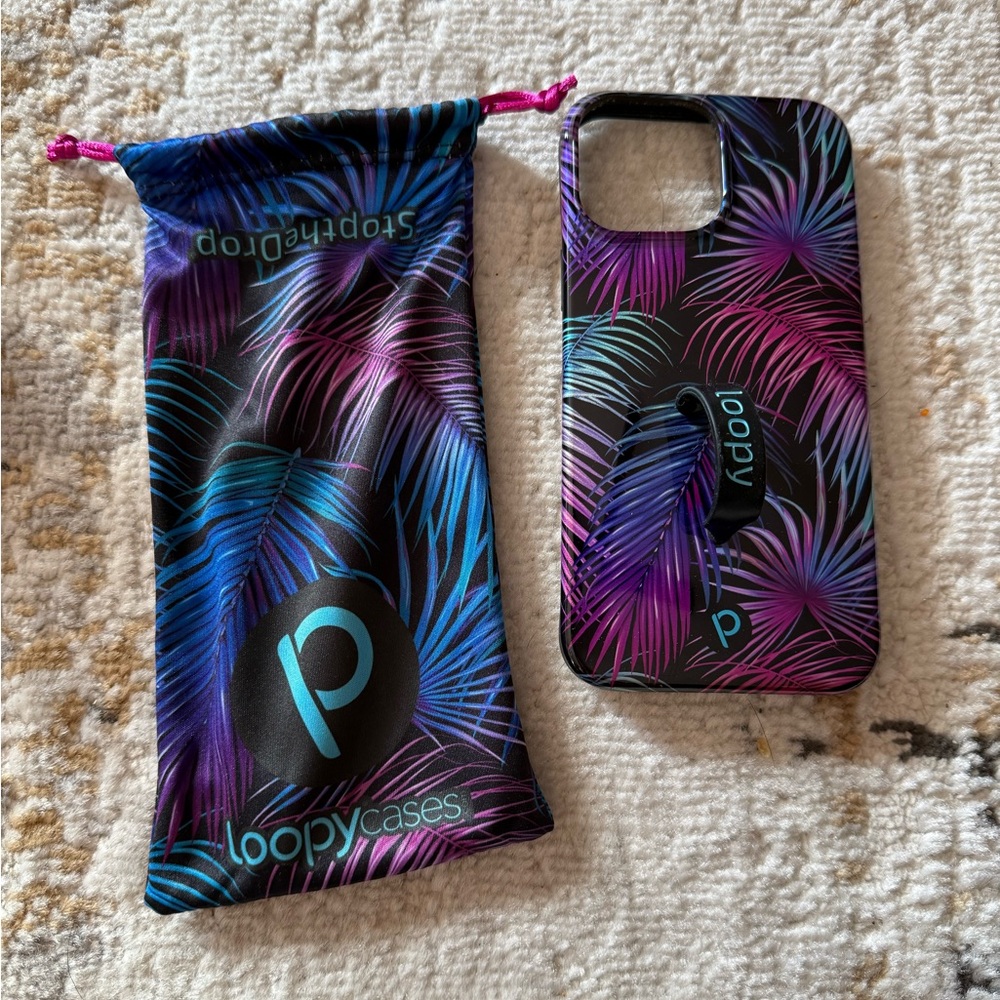 Loopy Cases iPhone 13 Pro Max case Aurora Palms righty black bumper